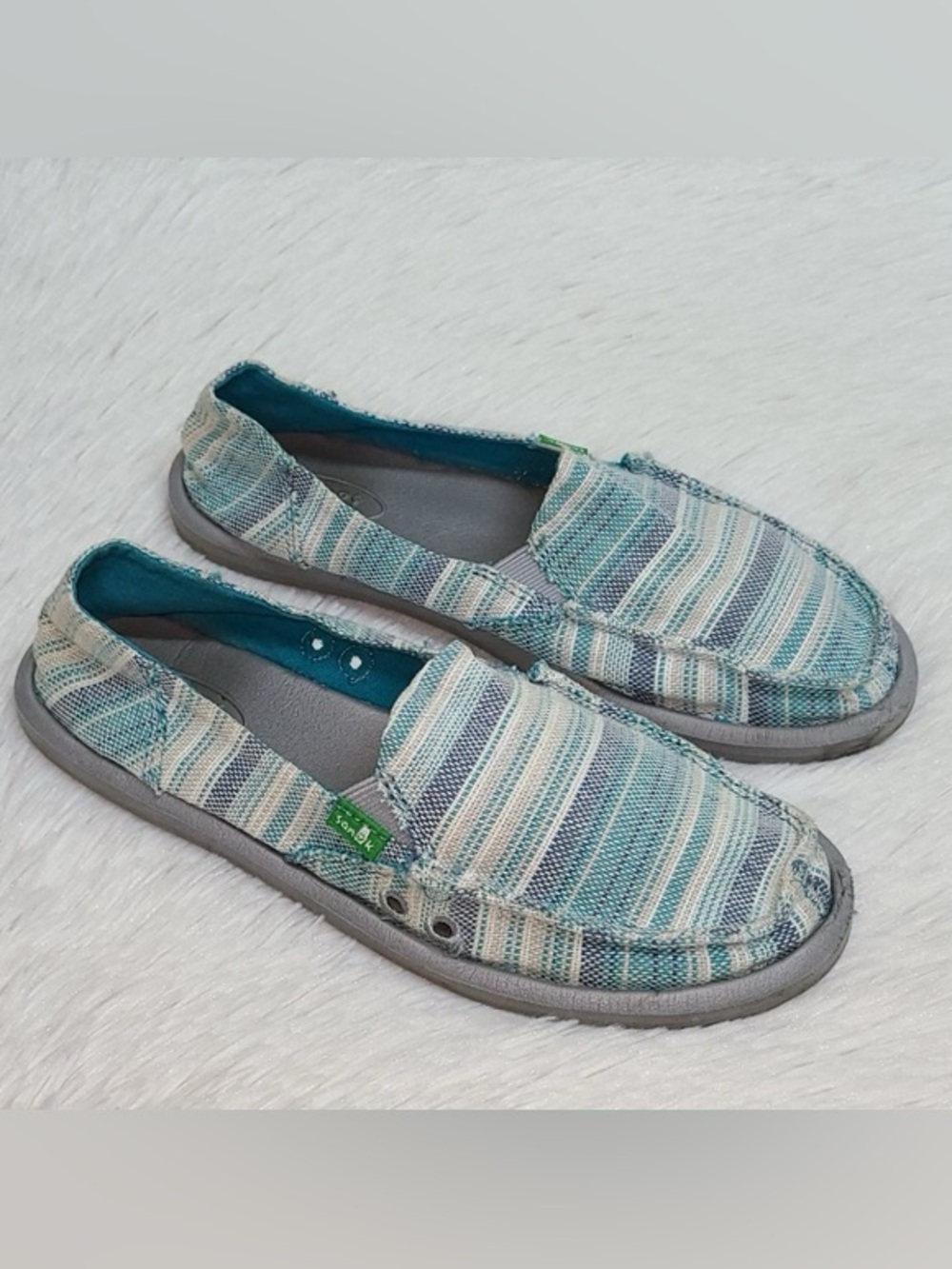 Sanuk Donna Blanket Blue Striped Loafer Teal & Cream Striped Canvas Slip-Ons - 7